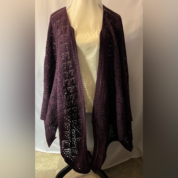 Shetland wool purple wrap. - Picture 5 of 12